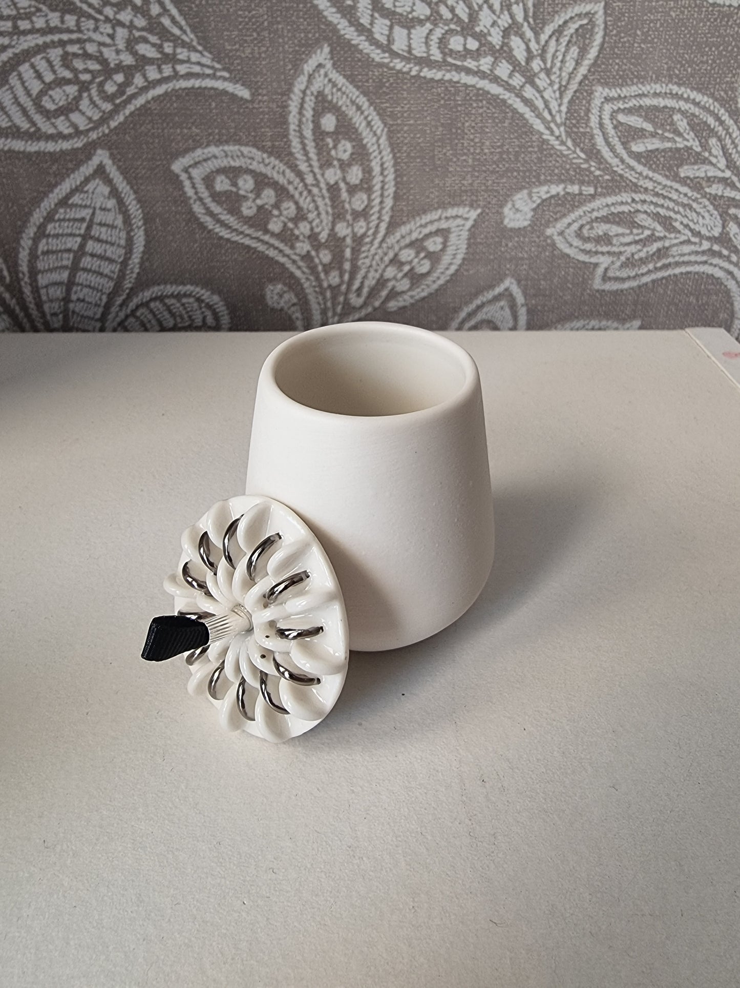 Small Lidded Vessel with Platinum Lustre (Second)