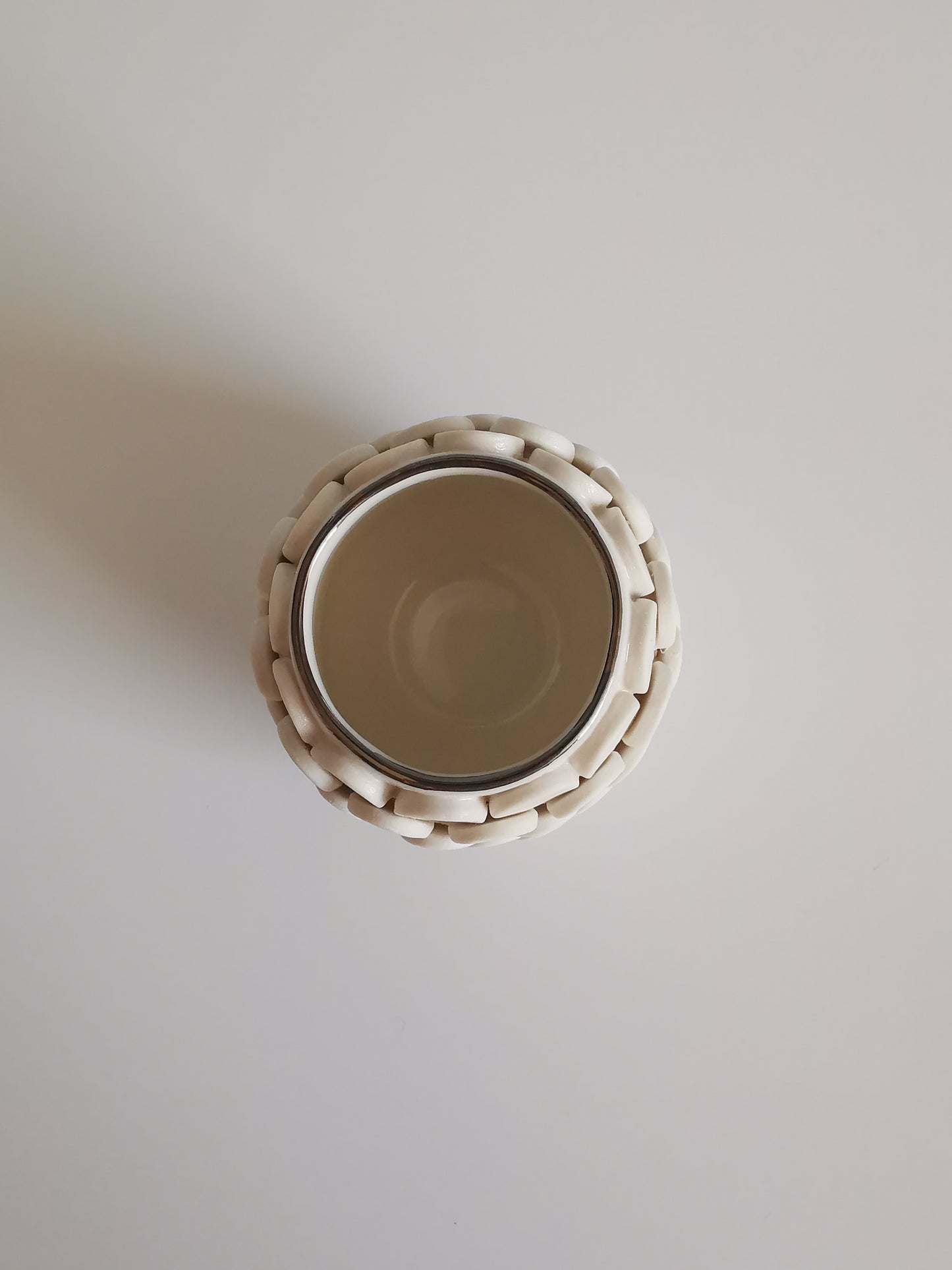 Small Teardrop Vessel with Platinum